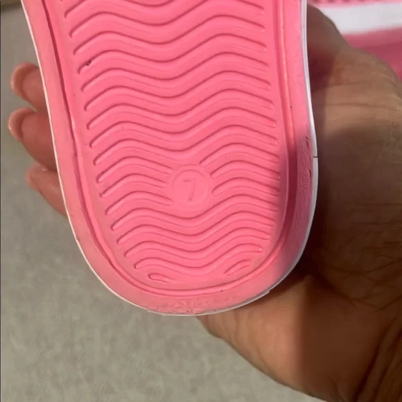 Skechers Pink, blue and White Water Shoes with Ventilation size 7 little girls - Picture 4 of 6